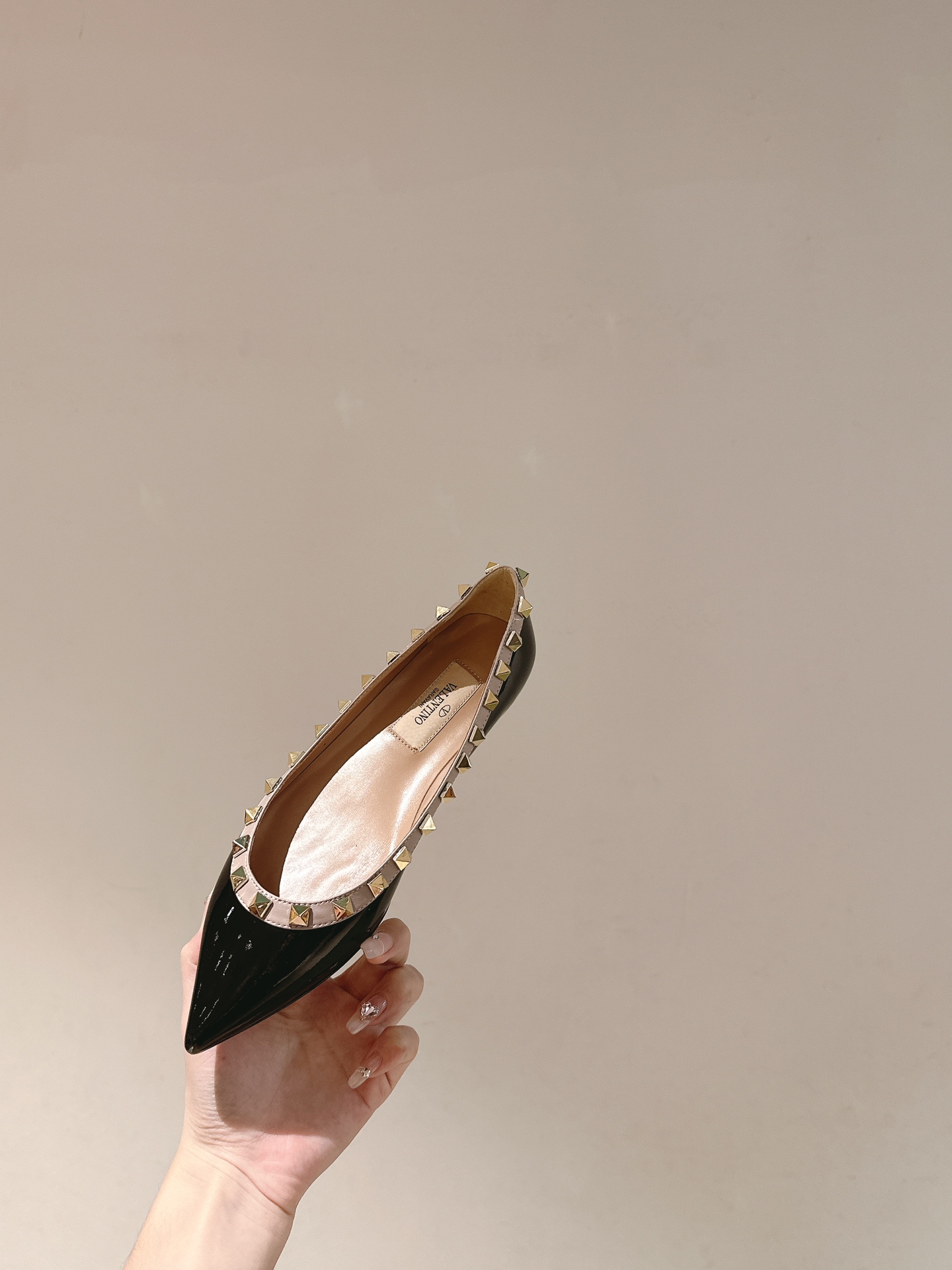 Women's high heels